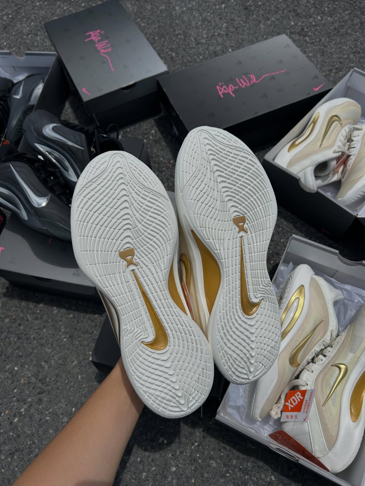 Nike A’One Gold Dynasty (Women's)