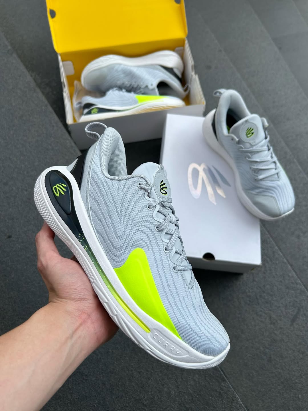 GS Curry 12 Anti-Gravity