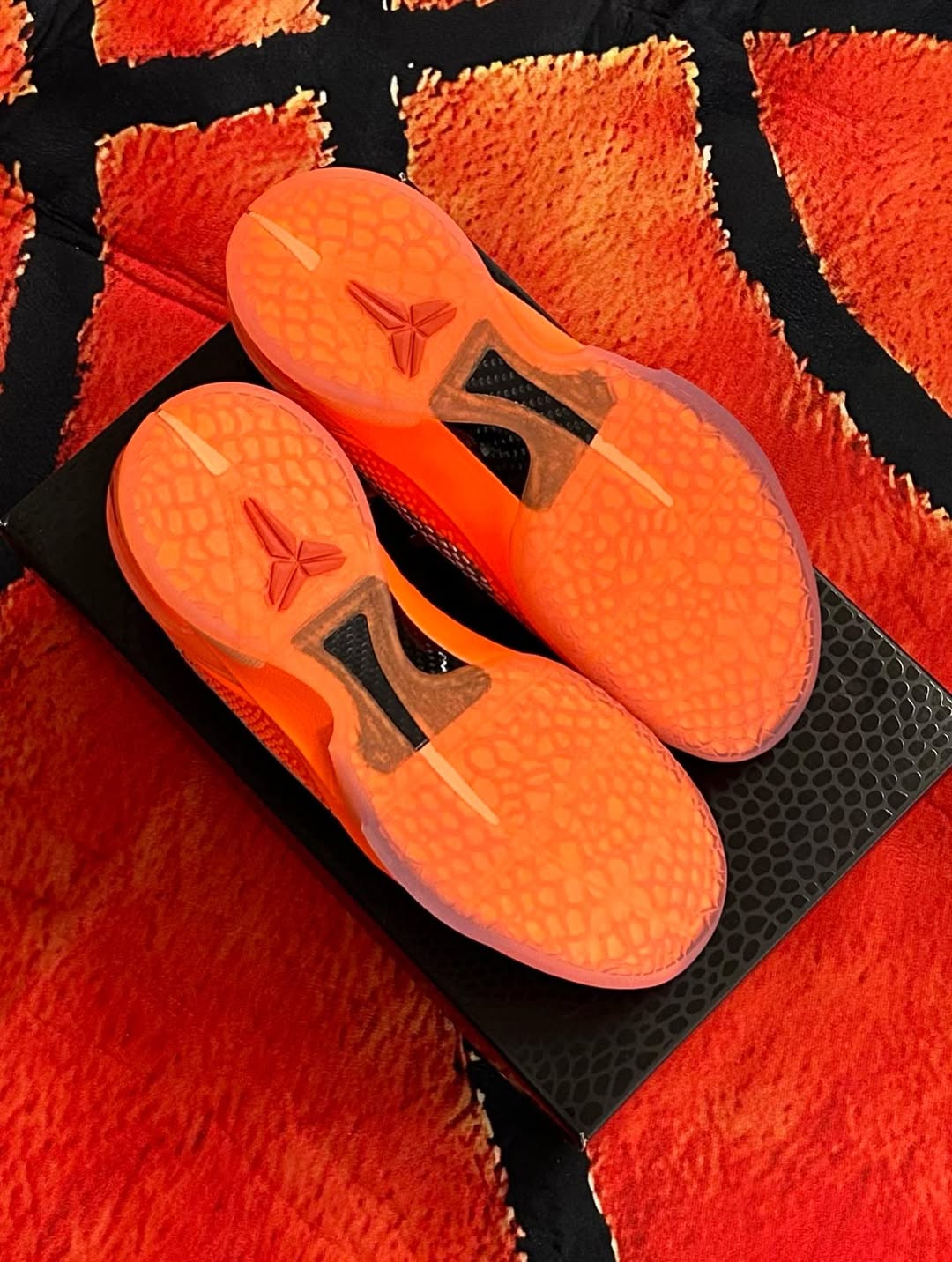 (PRE ORDER ราคาสอบถามทางไลน์) Nike Kobe 6 Protro Total Orange