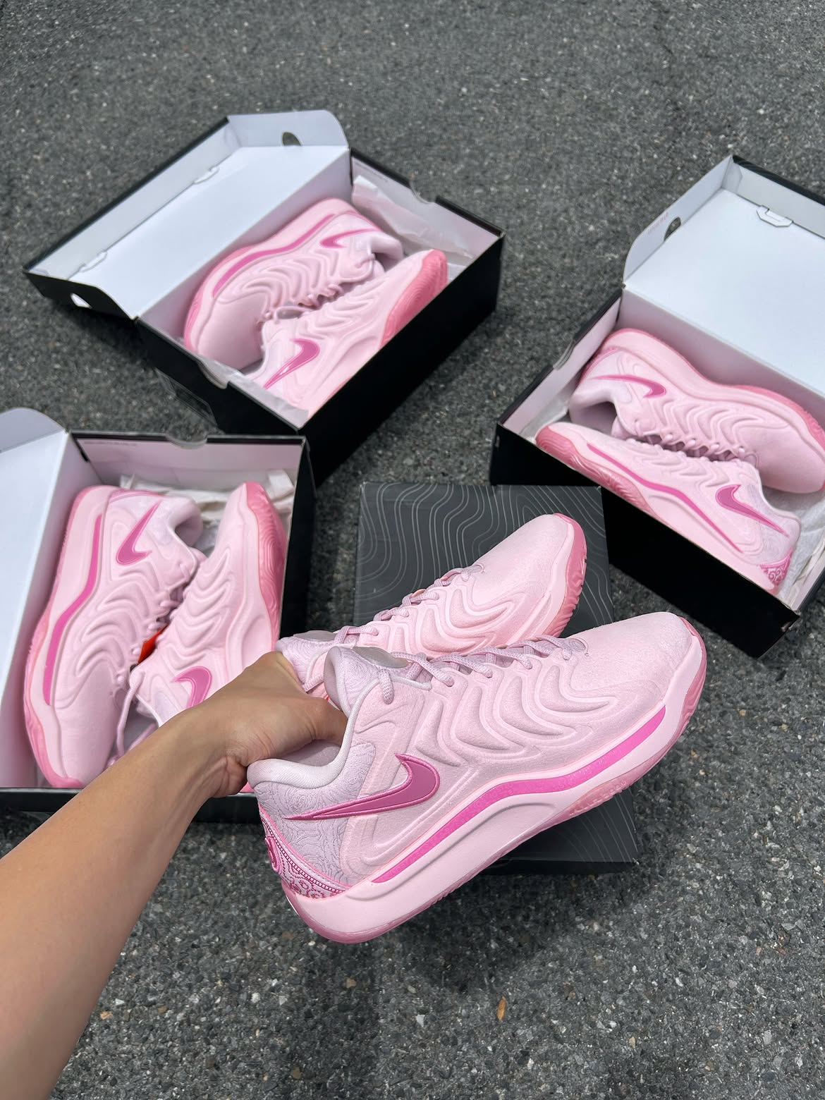 Nike KD 17 NRG Aunt Pearl